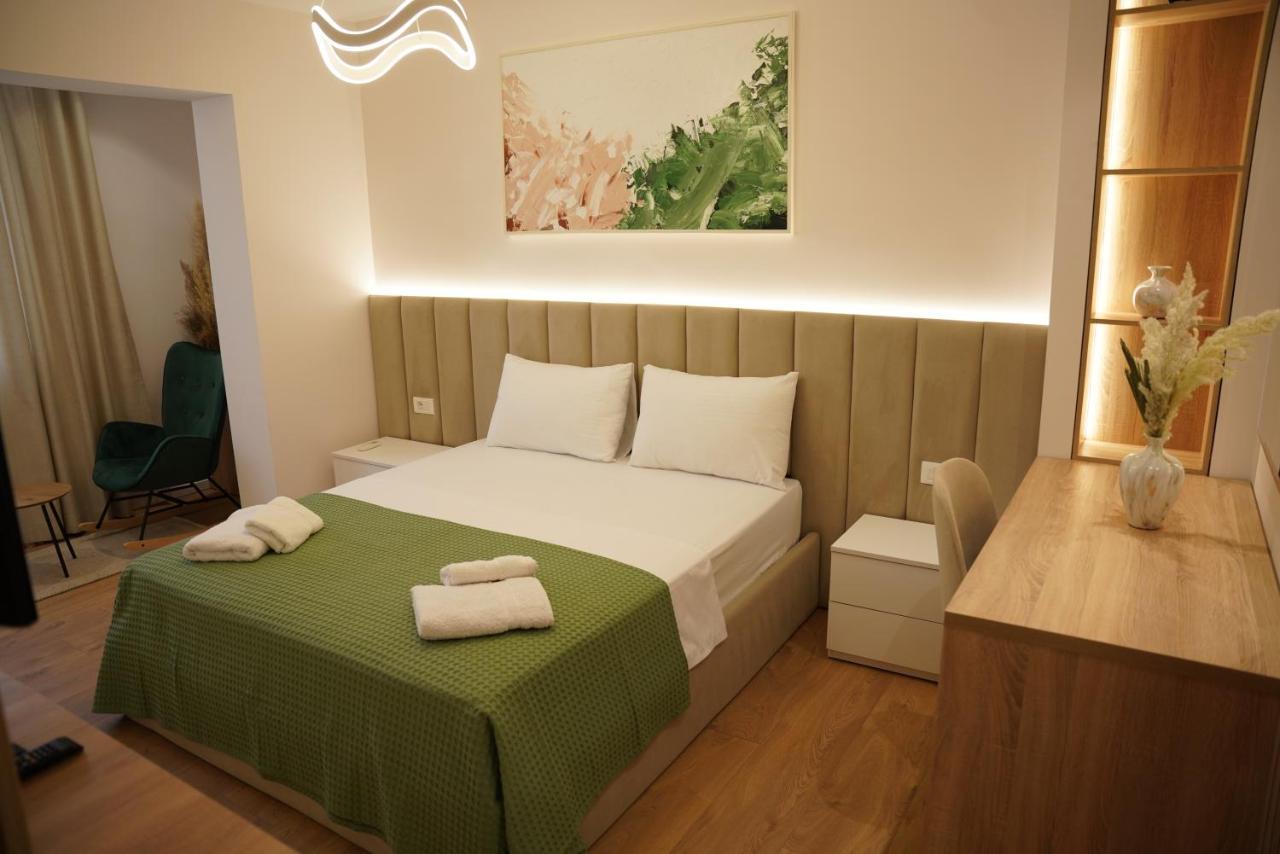Feel Home Apartment Тирана Екстер'єр фото