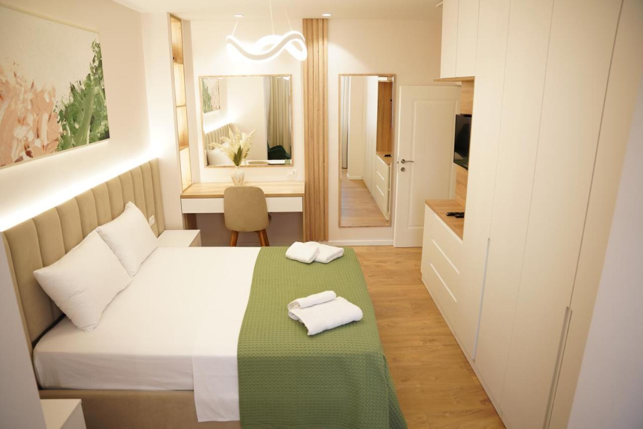 Feel Home Apartment Тирана Екстер'єр фото