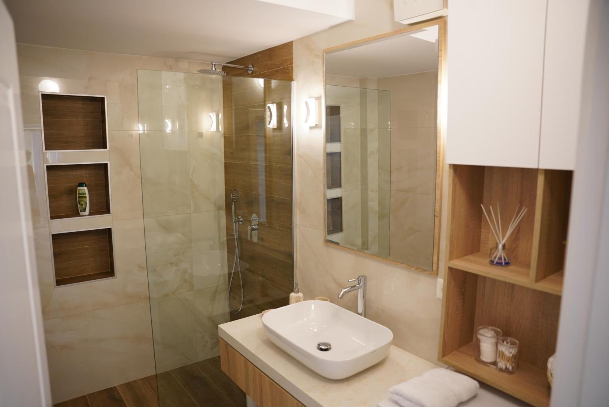 Feel Home Apartment Тирана Екстер'єр фото