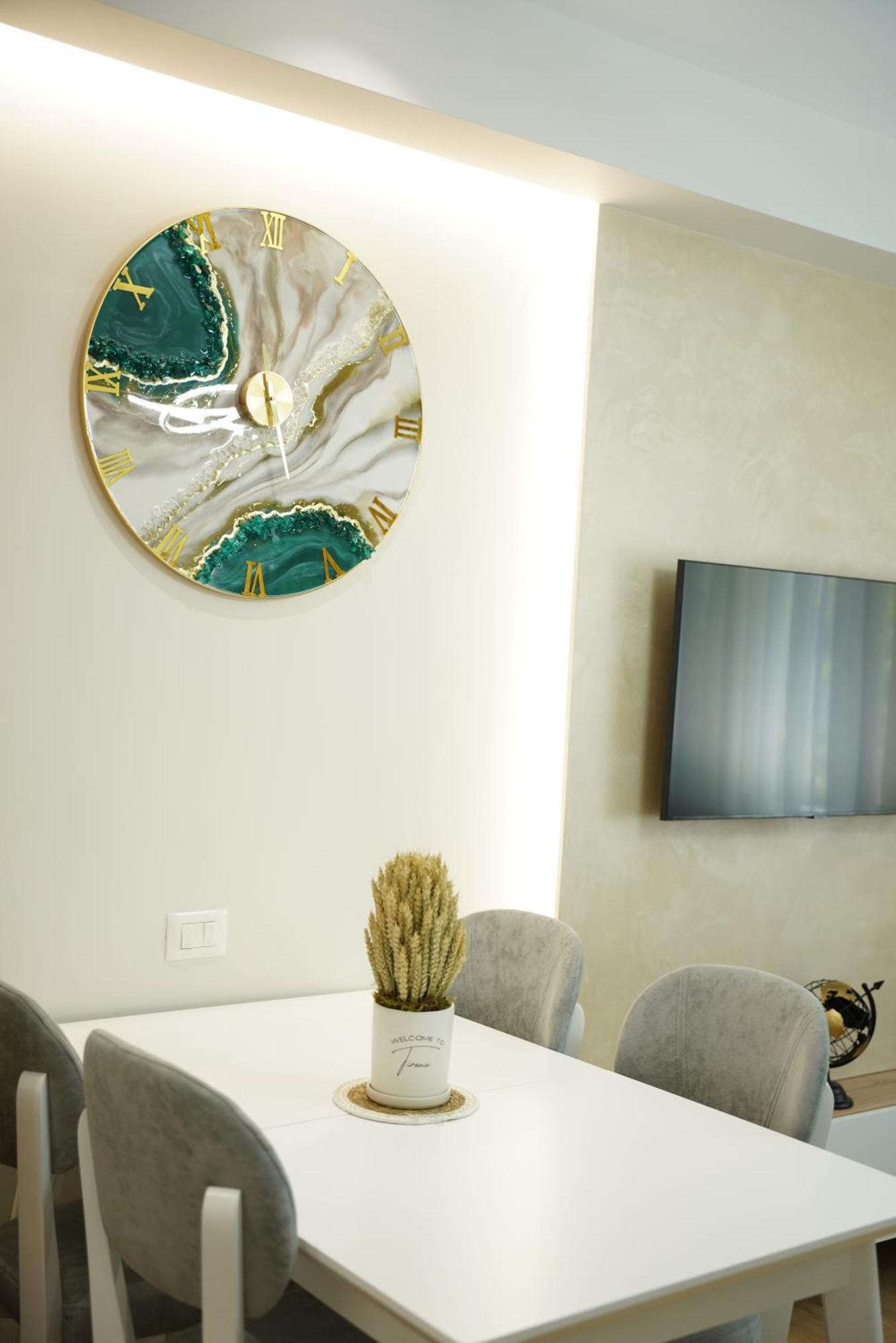Feel Home Apartment Тирана Екстер'єр фото